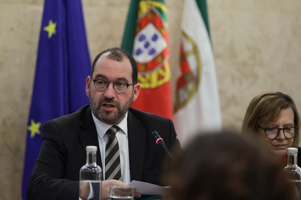 Ministro da Educação, João Costa, durante audição na Assembleia da República, Lisboa, 4 janeiro 2023 (Foto: Manuel de Almeida/Lusa)