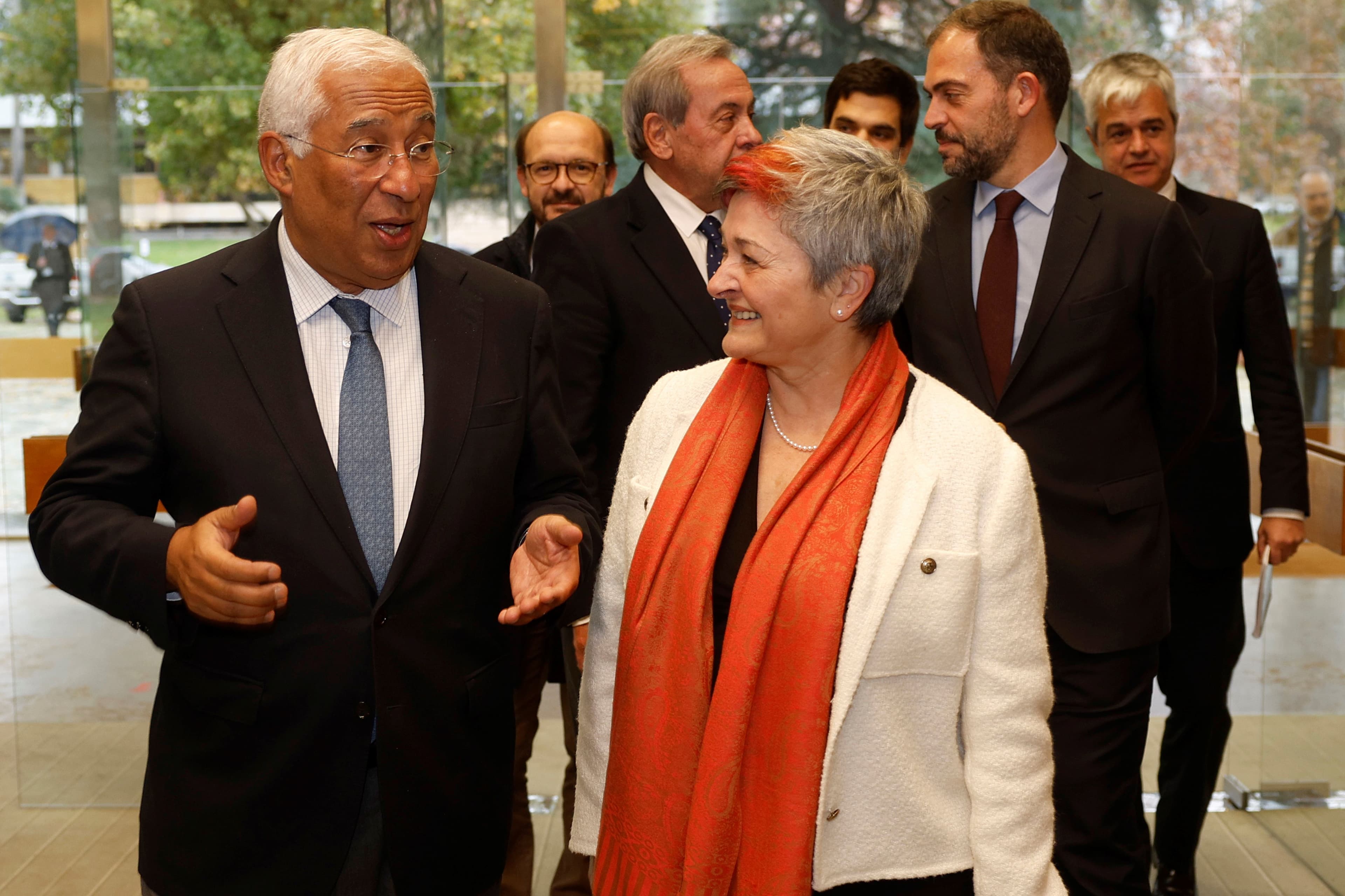 António Costa com a presidente da Comissão Técnica Independente (Foto: António Pedro Santos/Lusa)