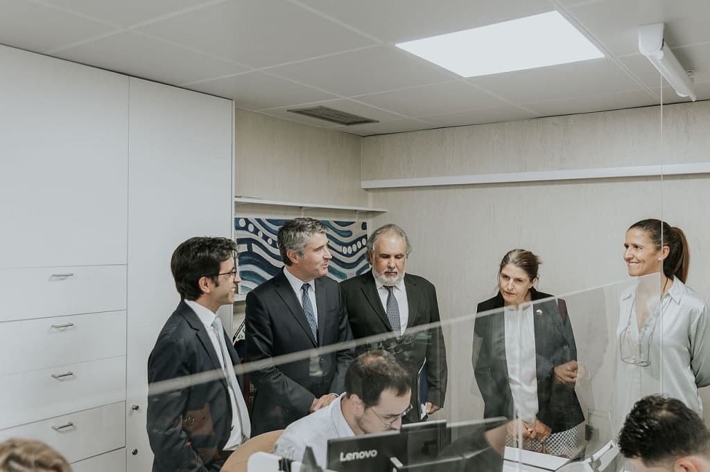Ministro da Administração Interna e Secretária de Estado da Proteção Civil visitam Posto de Atendimento a Cidadãos Britânicos do SEF, Lisboa, 26 setembro 2022