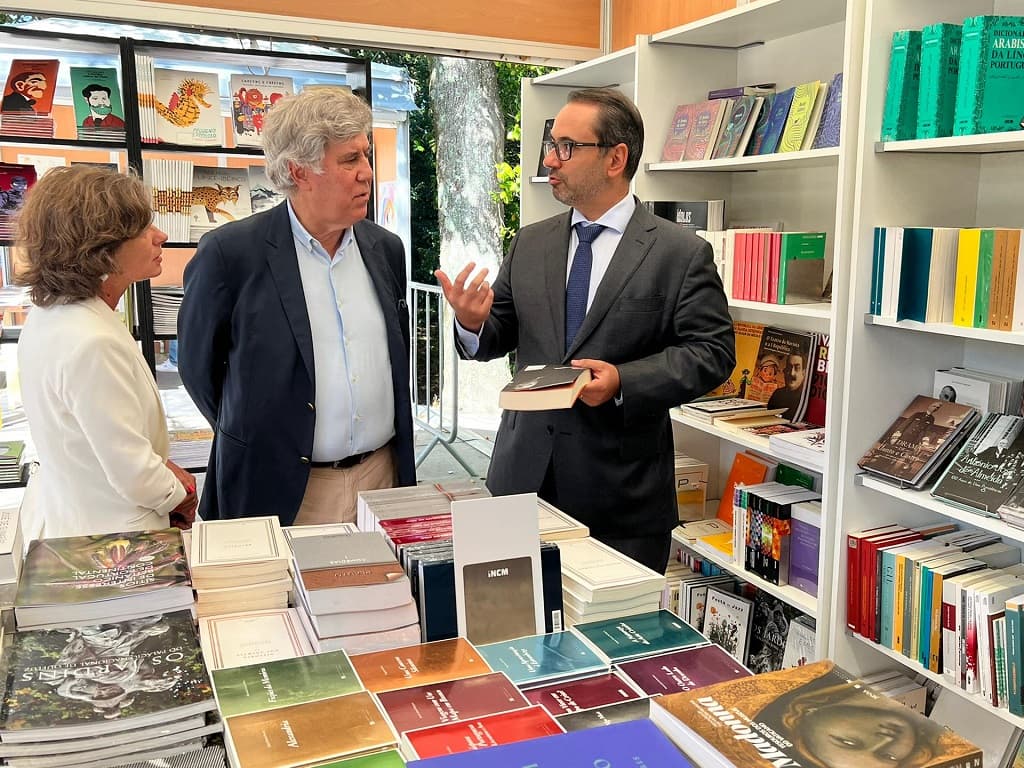 Secretário de Estado da Presidência do Conselho de Ministros, André Moz Caldas, visita pavilhão da Imprensa Nacional no Porto, Porto, 9 setembro 2022
