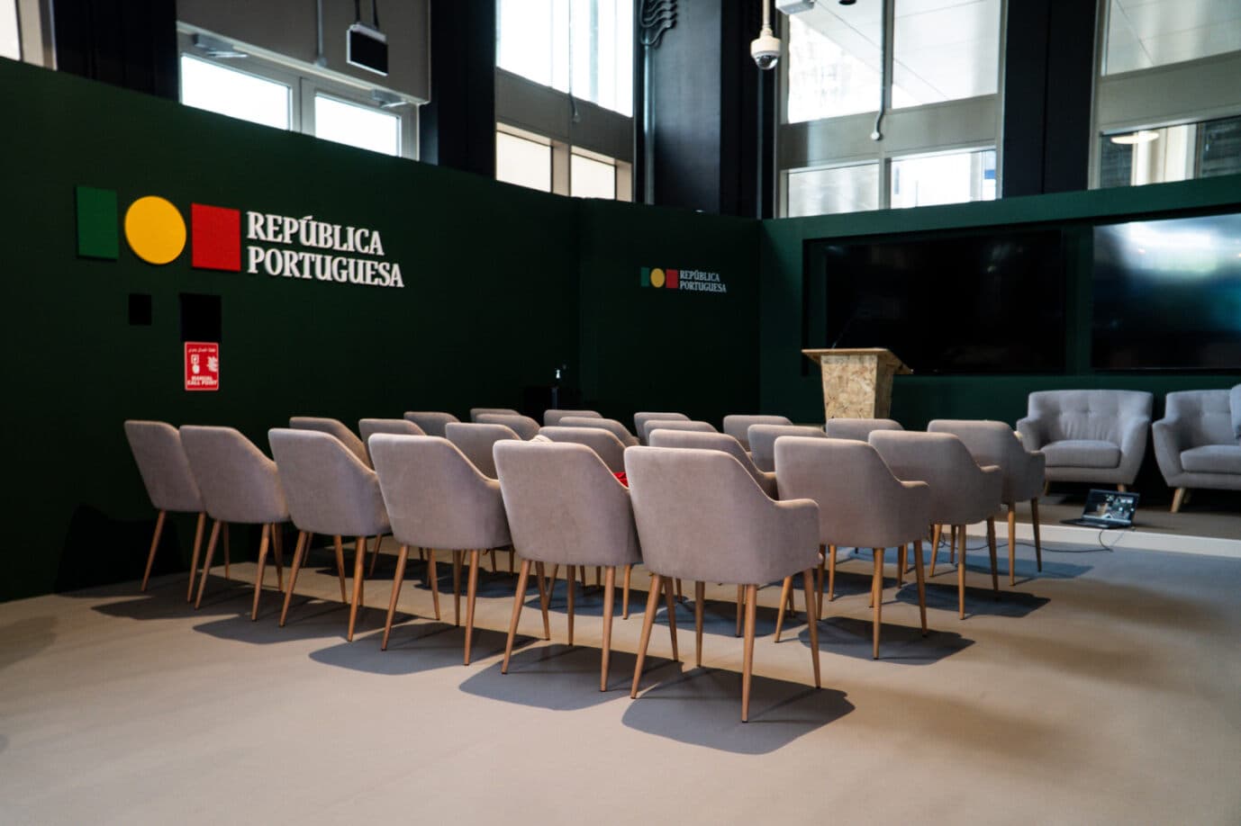 O pavilhão de Portugal na Cimeira do Clima das Nações Unidas, fica na Blue Zone da Expo City, no Dubai