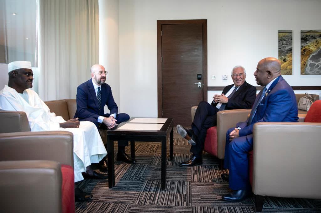 Primeiro-Ministro António Costa com o presidente do Conselho Europeu, Charles Michel, com dirigentes da União Africana, Adis Abeba, 19 fevereiro 2023
