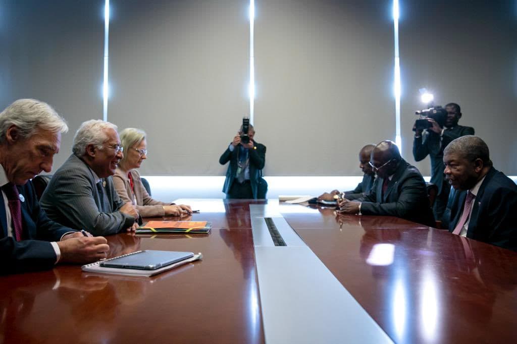 Primeiro-Ministro António Costa, Presidente da República de Angola, João Lourenço, Ministro dos Negócios Estrangeiros de Portugal, João Gomes Cravinho, Adis Abeba, 18 fevereiro 2023 (Foto: José Sena Goulão/Lusa)