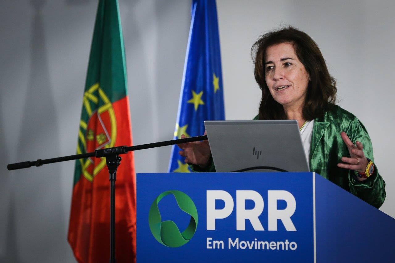 Ministra do Trabalho, Solidariedade e Segurança Social, Ana Mendes Godinho, na apresentação de medidas de transição digital financiada pelo PRR na Segurança Social, Lisboa, 18 janeiro 2023 (foto: Rodrigo Antunes/Lusa)