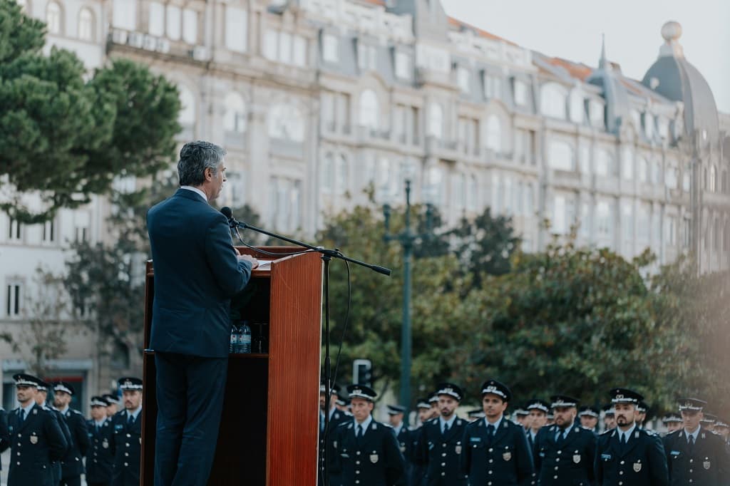 Ministro da Administração Interna, José Luís Carneiro, na cerimónia de apresentação das equipas de visibilidade do Comando Metropolitano da PSP do Porto, Porto, 13 outubro 2022