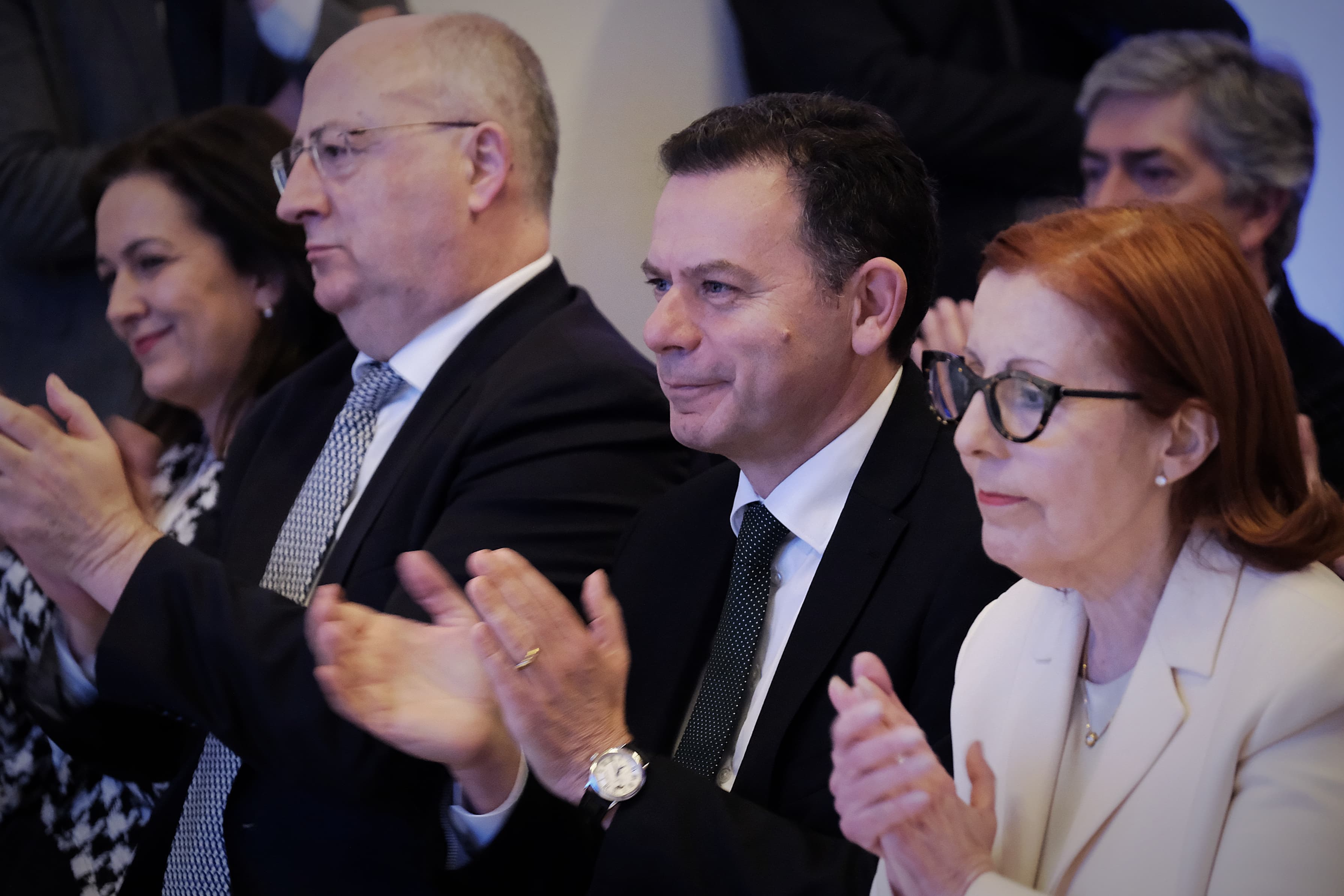 Primeiro-Ministro Luís Montenegro, Ministros do Ambiente e Energia, Maria da Graça Carvalho, e da Agricultura e Pescas, José Manuel Fernandes, na apresentação da Estratégia Nacional de Gestão da Água «Água que Une», Coimbra, 9 março 2025