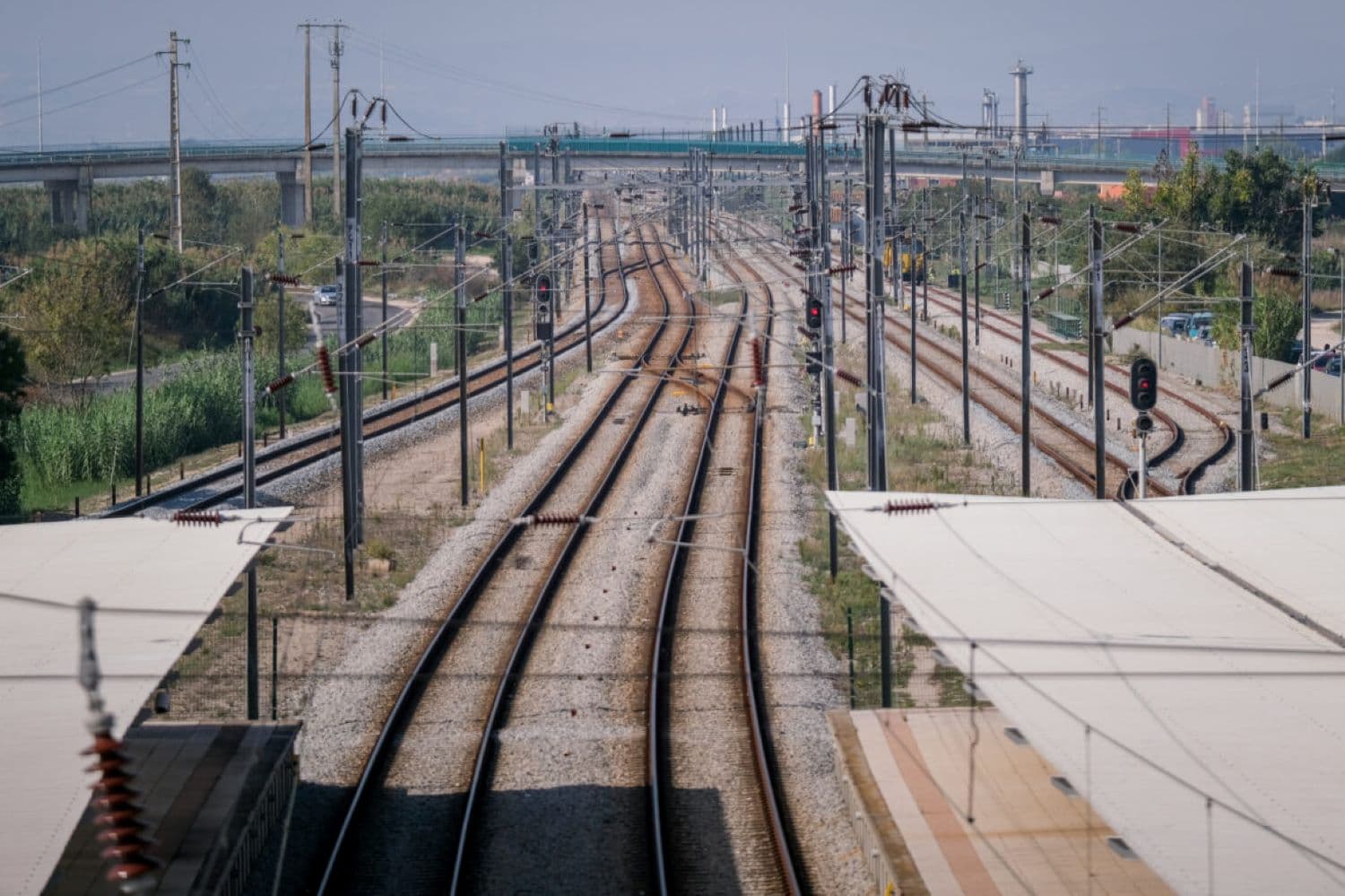 Programa de Governo contempla a construção de ferrovia, a par da Alta Velocidade. (foto: Diana Quintela)
