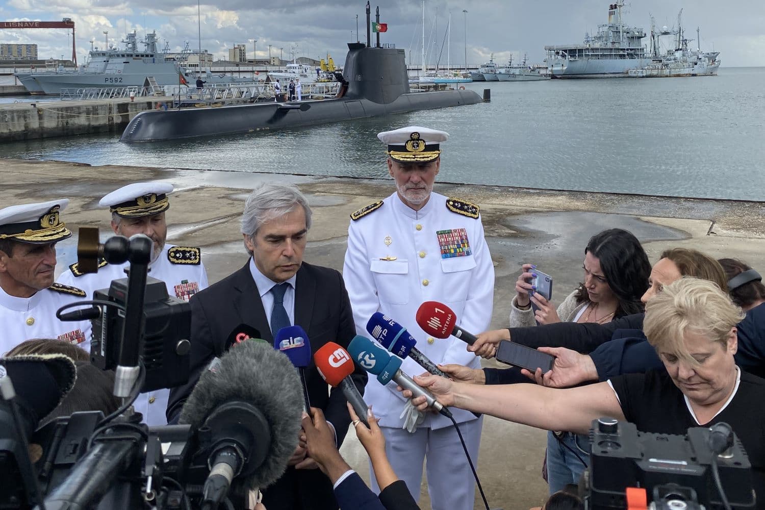 O Ministro da Defesa Nacional, Nuno Melo, acompanhou a chegada do submarino NRP Arpão. 19 de junho de 2024