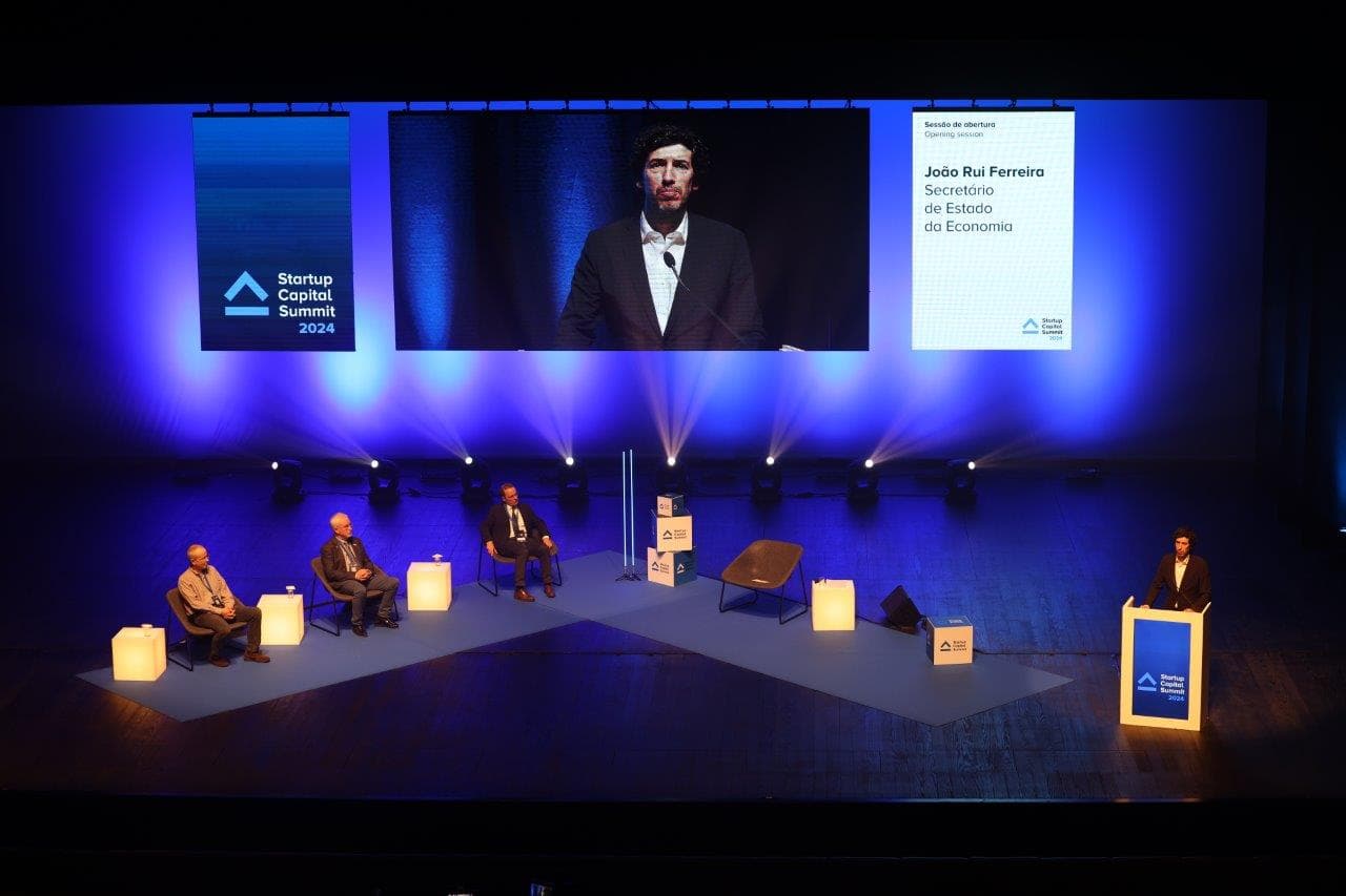 Secretário de Estado da Economia, João Rui Ferreira, na sessão de abertura da terceira edição do Startup Capital Summit, Coimbra, 10 maio 2024