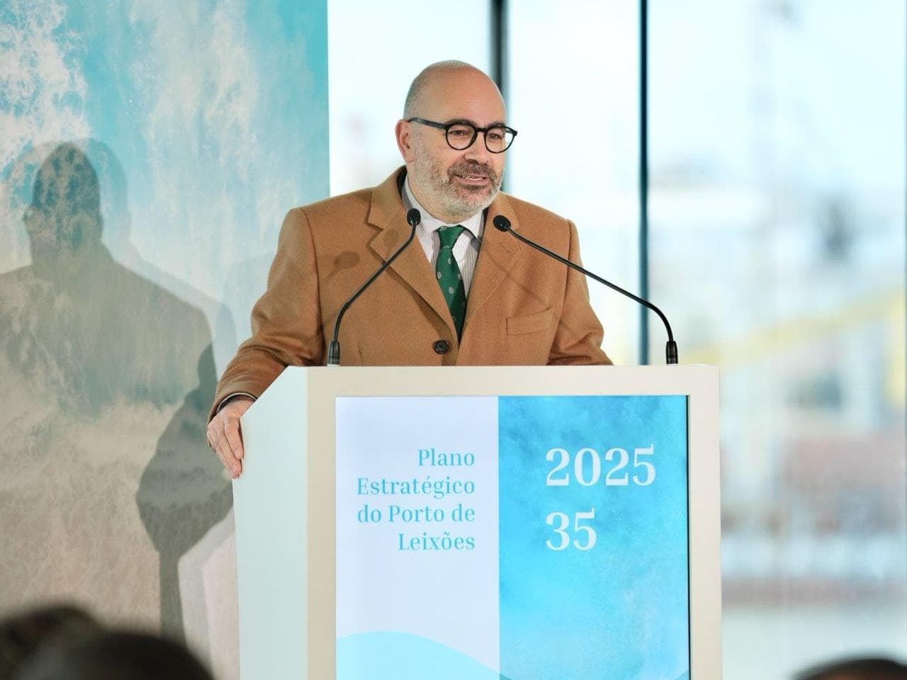Ministro das Infraestruturas e Habitação, Miguel Pinto Luz, apresenta o Plano Estratégico do Porto de Leixões 2026-2035, Matosinhos, 27 de janeiro 2026 (Diogo Lima)