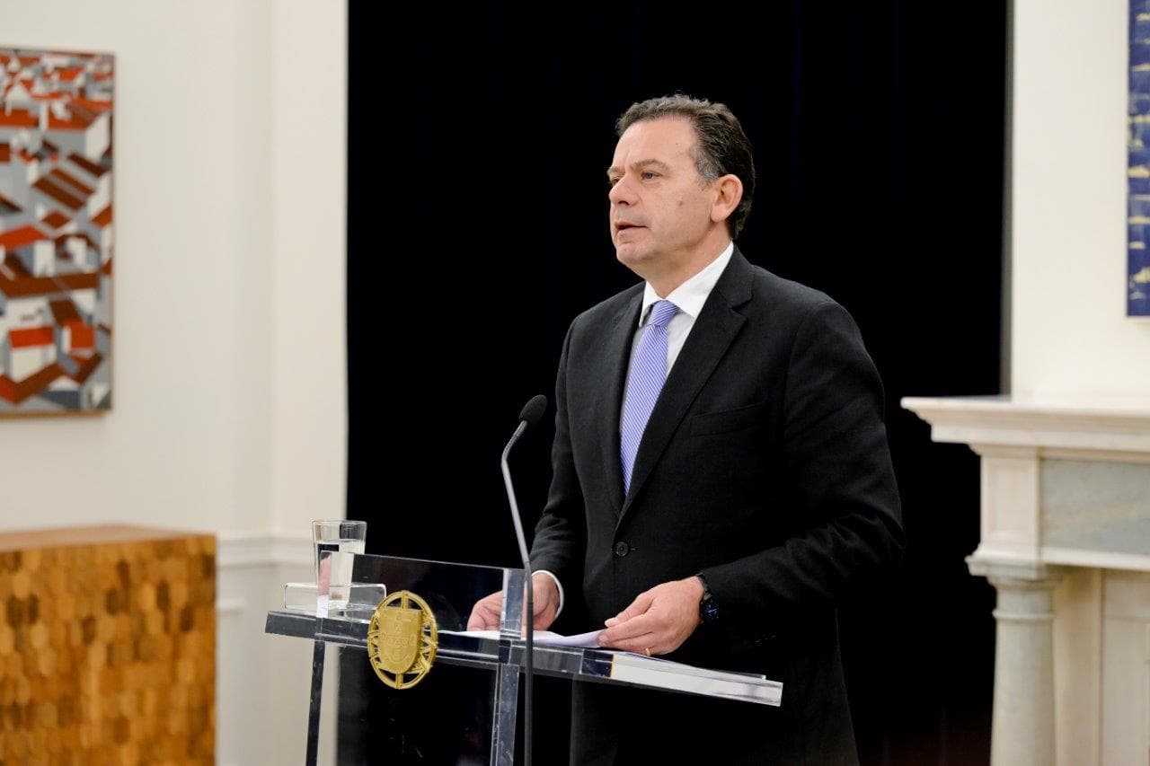 Primeiro-Ministro Luís Montenegro faz declaração no final do Conselho de Ministros, Lisboa, 27 março 2026 (Gonçalo Borges Dias/GPM)