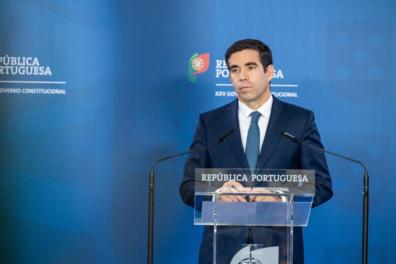 Ministro da Presidência, António Leitão Amaro, na conferência de imprensa do Conselho de Ministros, Lisboa, 23 junho 2025 (Mariana Branco)