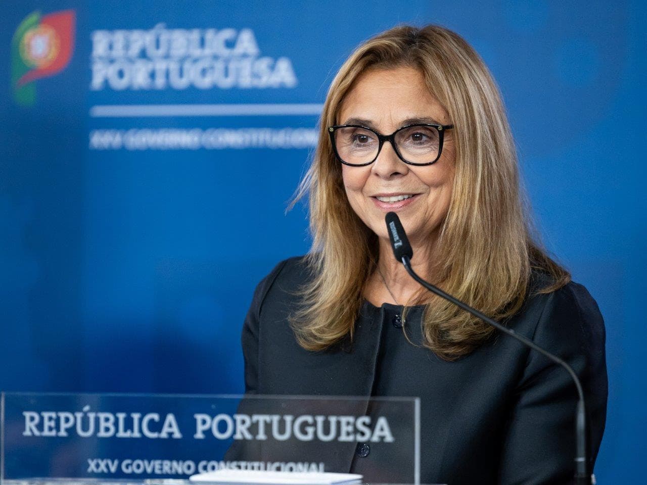 Ministra da Saúde, Ana Paula Martins, na conferência de imprensa do Conselho de Ministros de 22 de outubro, Lisboa, 24 outubro 2025 (Mariana Branco)