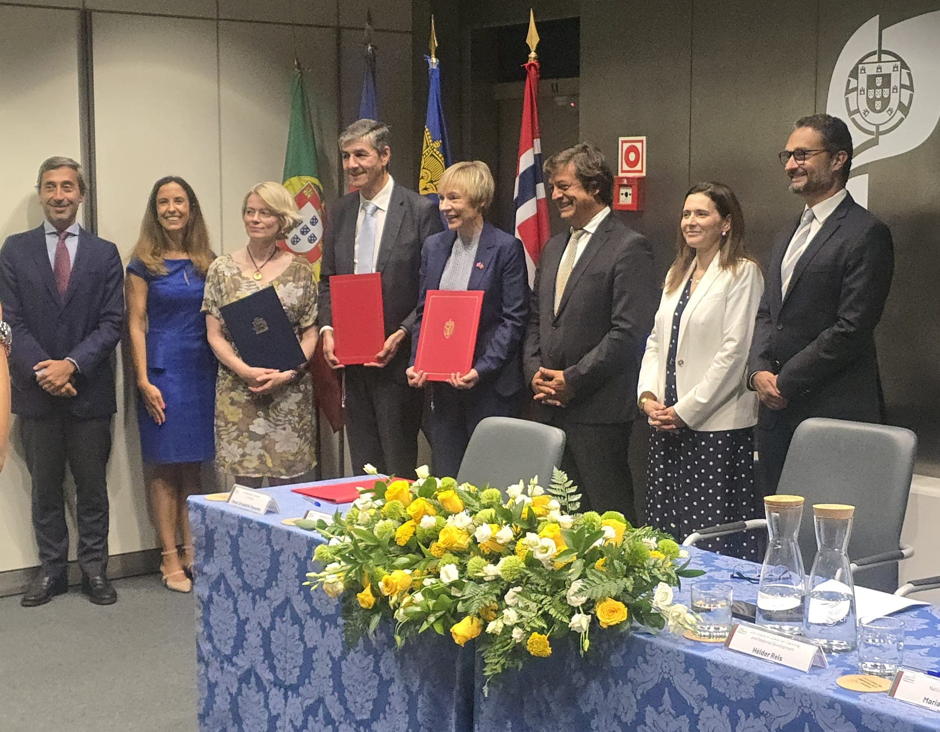 Secretários de Estado Hélder Reis, Gonçalo da Cunha Pires, Carla Rodrigues e Salvador Malheiro com Embaixadoras da Noruega e da Islândia, Lisboa, 8 julho 2025
