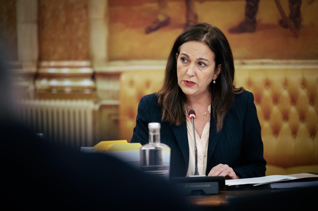 Ministra da Justiça, Rita Alarcão Júdice, na Assembleia da República, 20 janeiro 2026 (Mariana Branco)