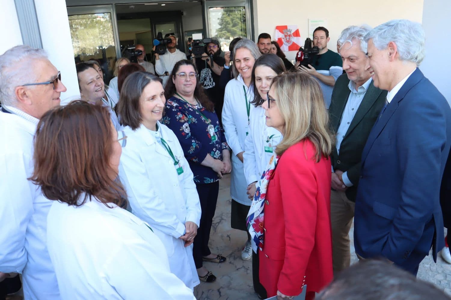 Ministra da Saúde, Ana Paula Martins, na inauguração das obras de requalificação da Unidade de Saúde de Fátima, 25 março 2026 (ULS Região de Leiria)