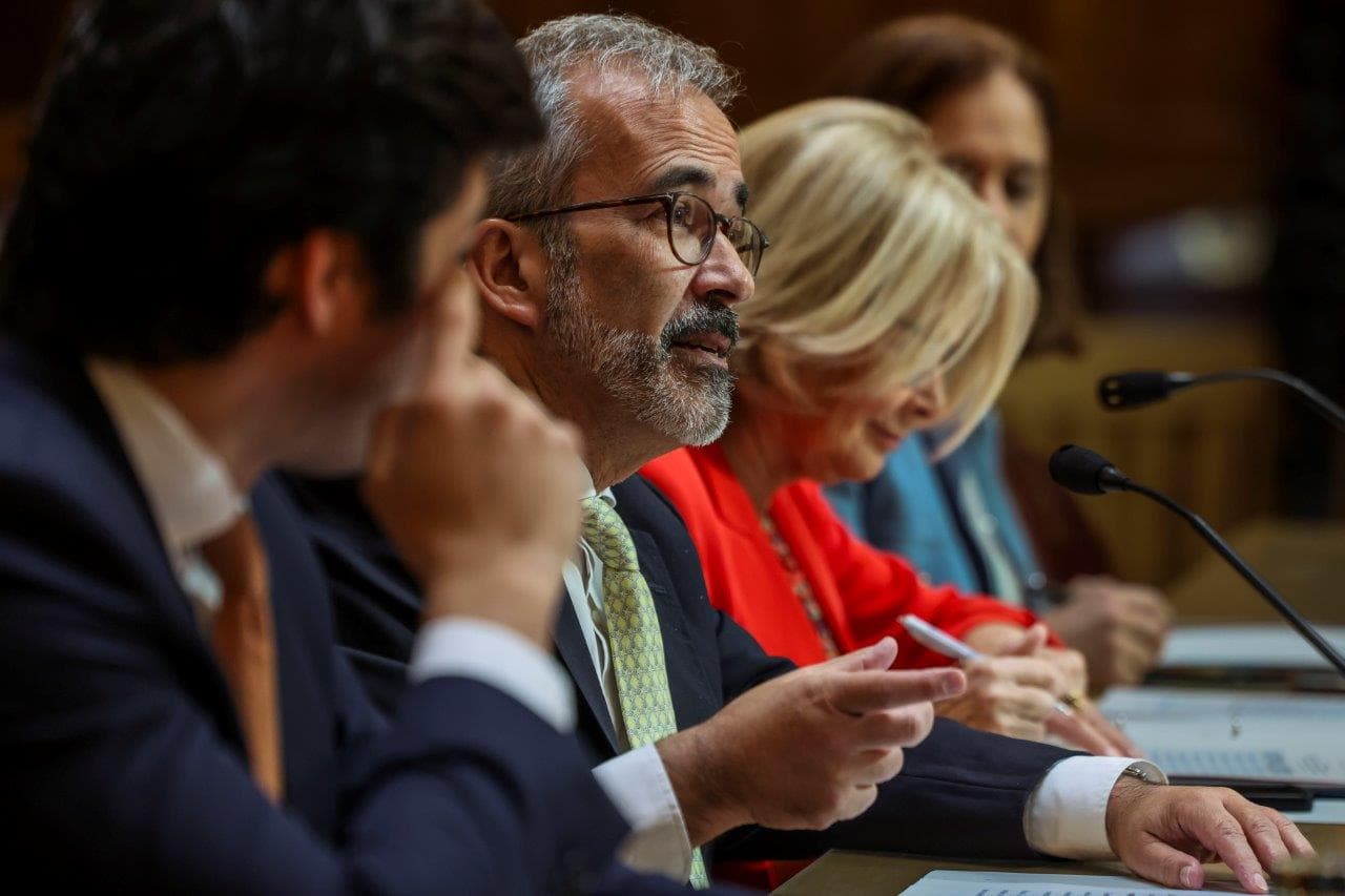 Ministro de Estado e dos Negócios Estrangeiros, Paulo Rangel, na Comissão de Assuntos Europeus da Assembleia da República, Lisboa, 1 abril 2026 (Tiago Petinga/Lusa)