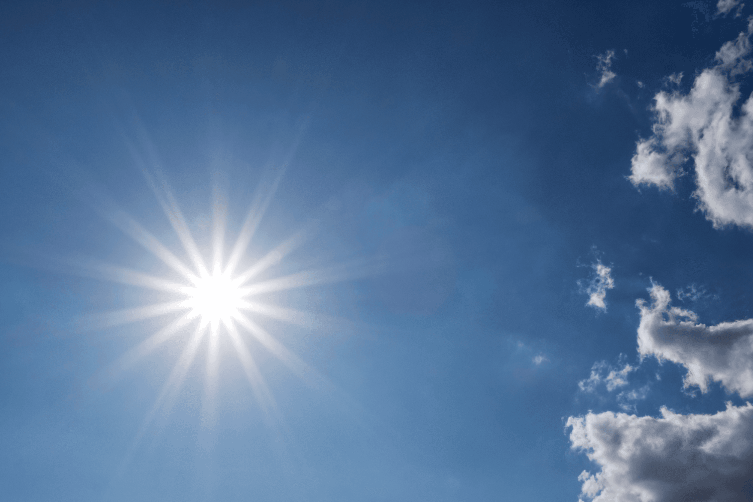 Todos os distritos, à exceção de Faro, estão até terça-feira sob aviso amarelo de calor