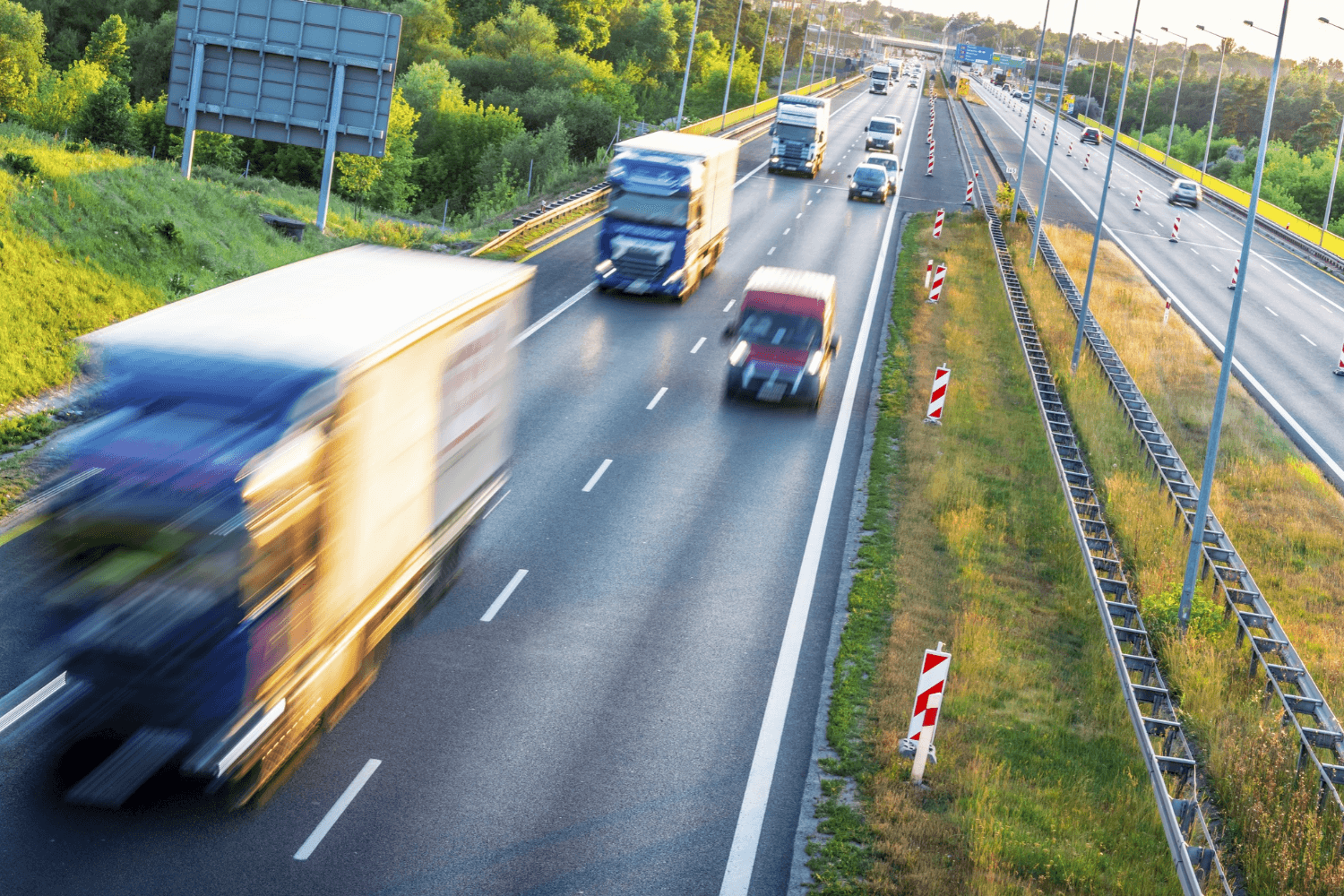 Novos apoios para transportes pesados de mercadorias.