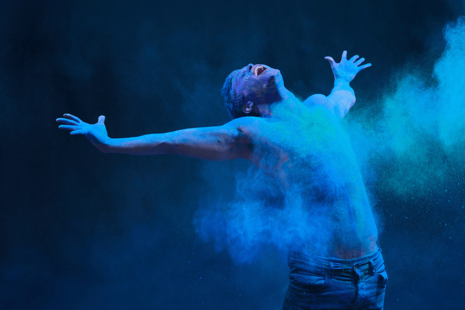 Concursos do Programa de Apoio Sustentado às Artes 2027-2030 abrangem as áreas das artes visuais, cruzamento disciplinar, circo, arte de rua, artes digitais, dança, música e ópera, teatro e programação.