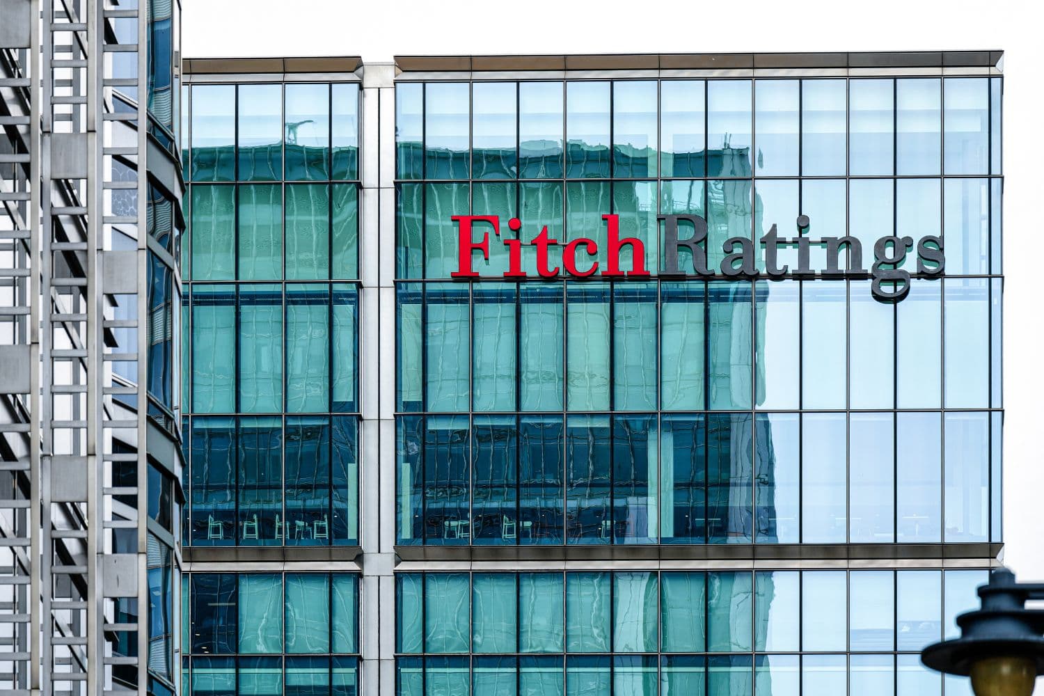 A agência de notação financeira Fitch subiu o rating de Portugal de A para A+