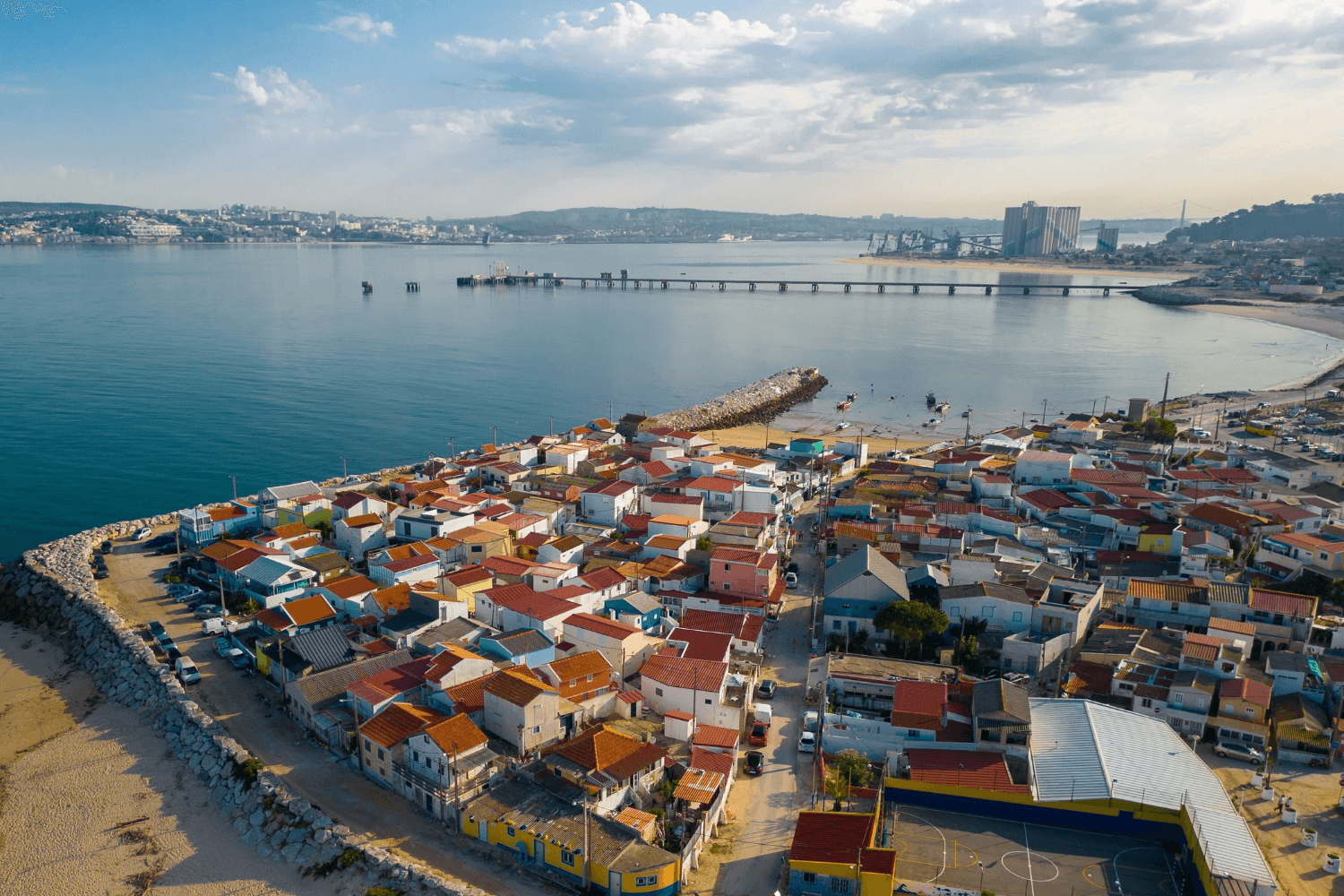 A reabilitação da infraestrutura POL NATO insere-se no esforço de manutenção e reforço das condições de segurança de instalações fundamentais para o sistema energético nacional, com benefícios para a proteção das reservas estratégicas do Estado