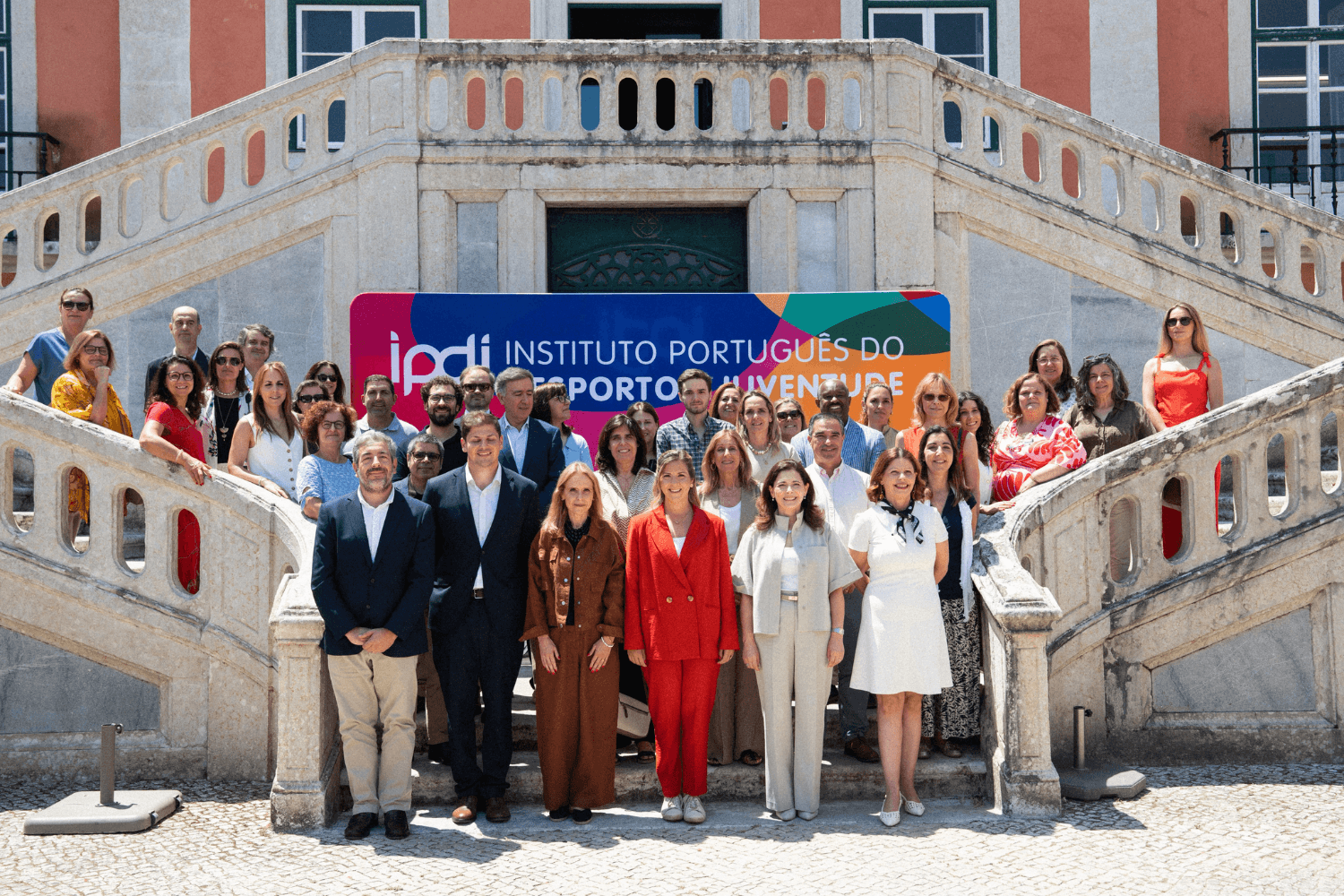 Sessão de relançamento dos Cheques Psicólogo e Nutricionista, a 2 de julho, no Palácio do Marquês de Pombal, em Oeiras. (GMCJD/MARIANA VALLE LIMA))
