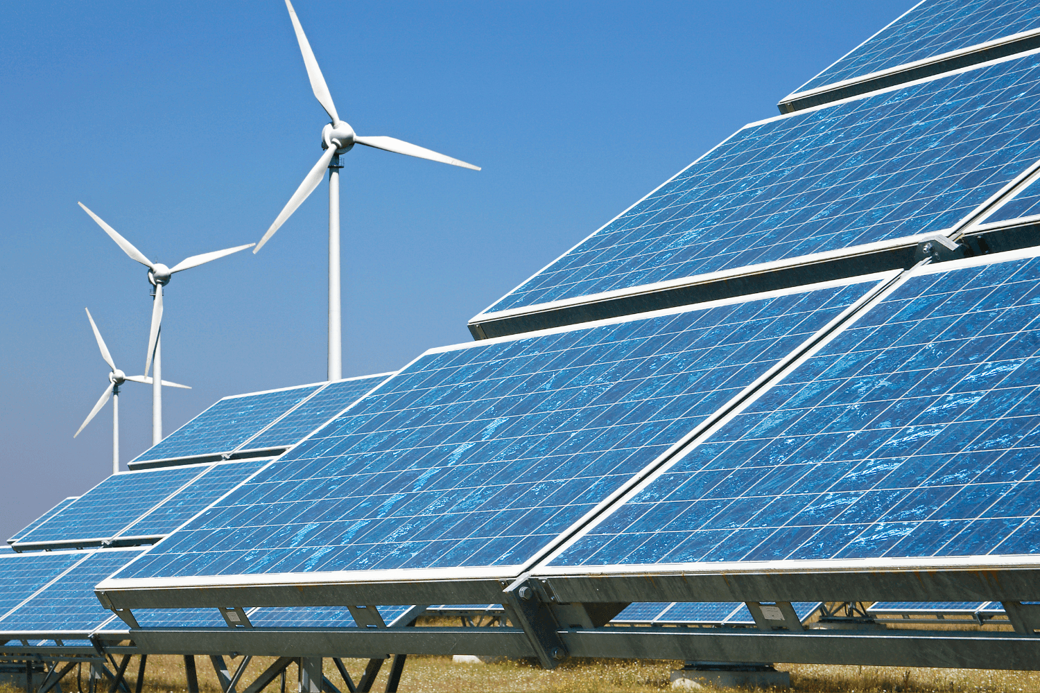 Concurso de 25 milhões de euros apoia soluções de energia renovável em infraestruturas críticas