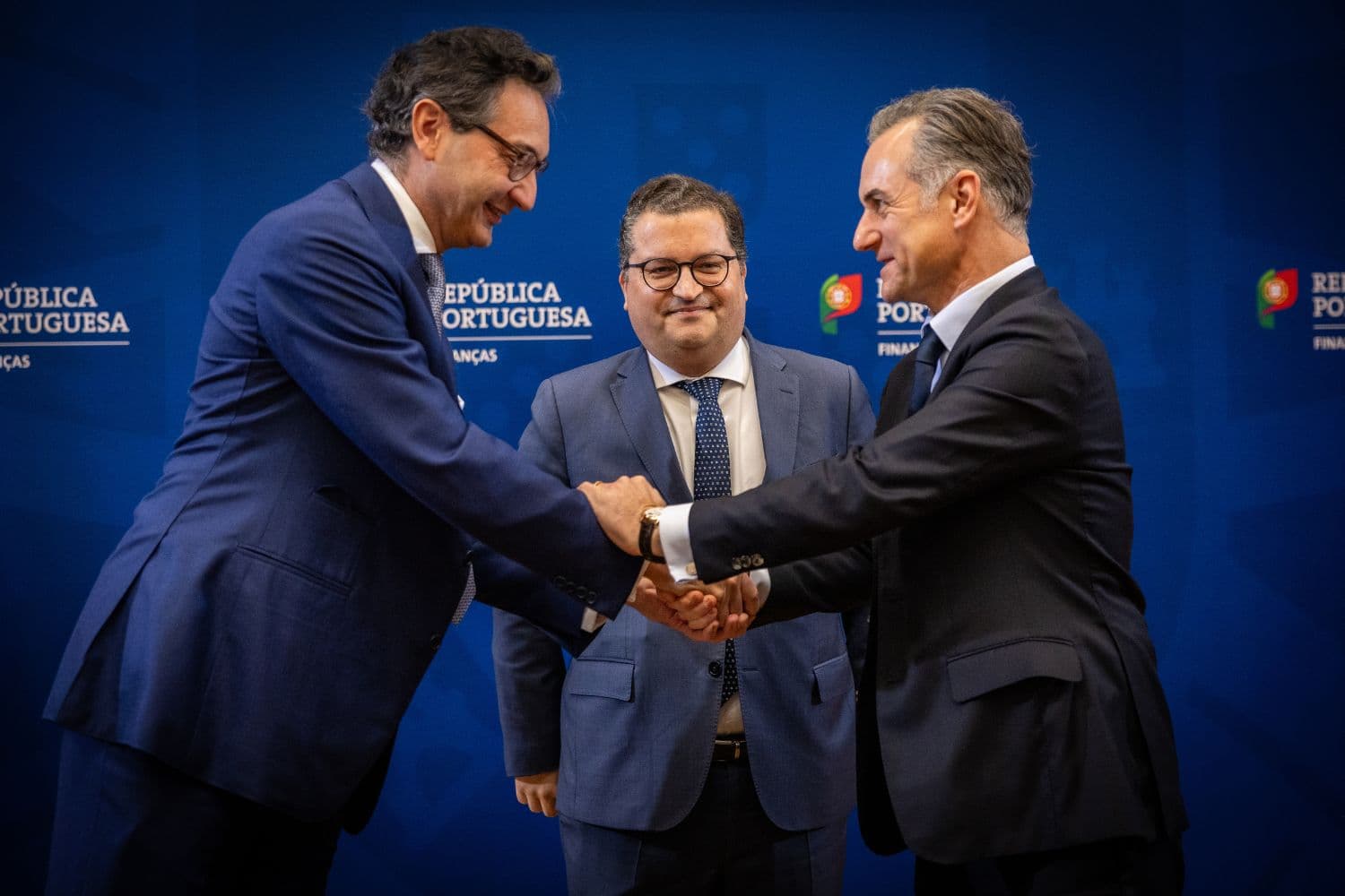 Ministro de Estado e das Finanças, Miranda Sarmento, na cerimónia de assinatura de venda entre o novobanco e BPCE, 29 de outubro de 2026