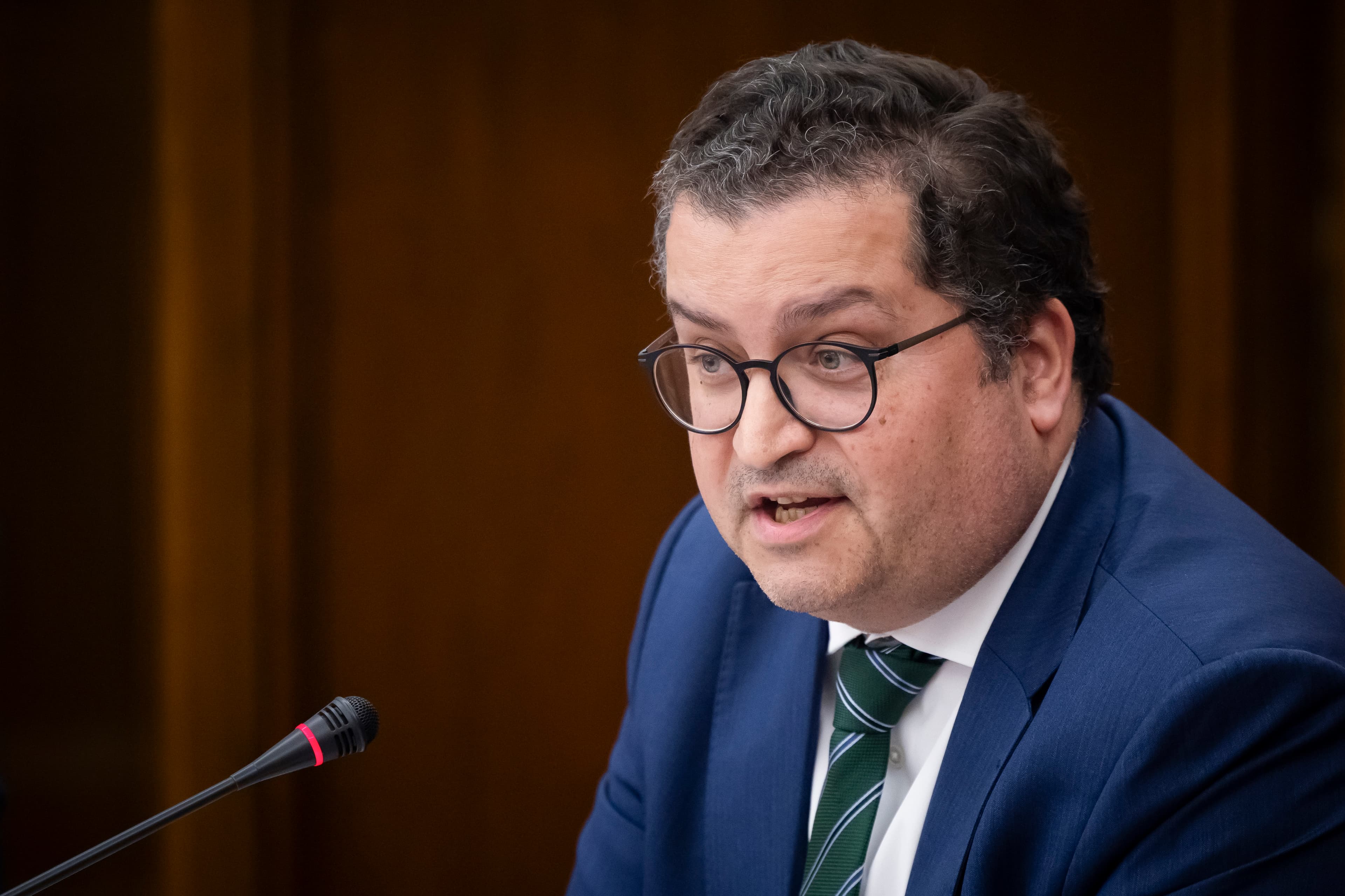 O ministro de Estado e das Finanças, Joaquim Miranda Sarmento, durante a sua audição na Comissão de Orçamento, Finanças e Administração Pública, na Assembleia da República, em Lisboa, 13 de maio de 2026. JOSÉ SENA GOULÃO/LUSA