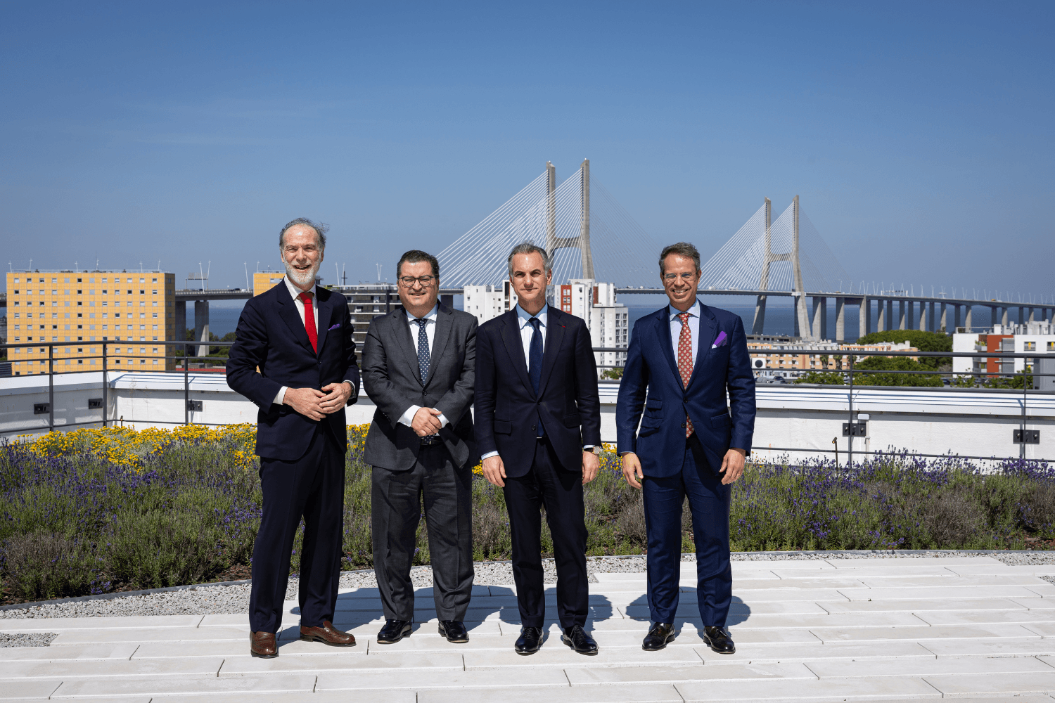 Ministro de Estado e das Finanças, Miranda Sarmento, na inauguração do novo Centro de Competências da Natixis, Lisboa, 29 de maio de 2026 (Mariana Branco)
