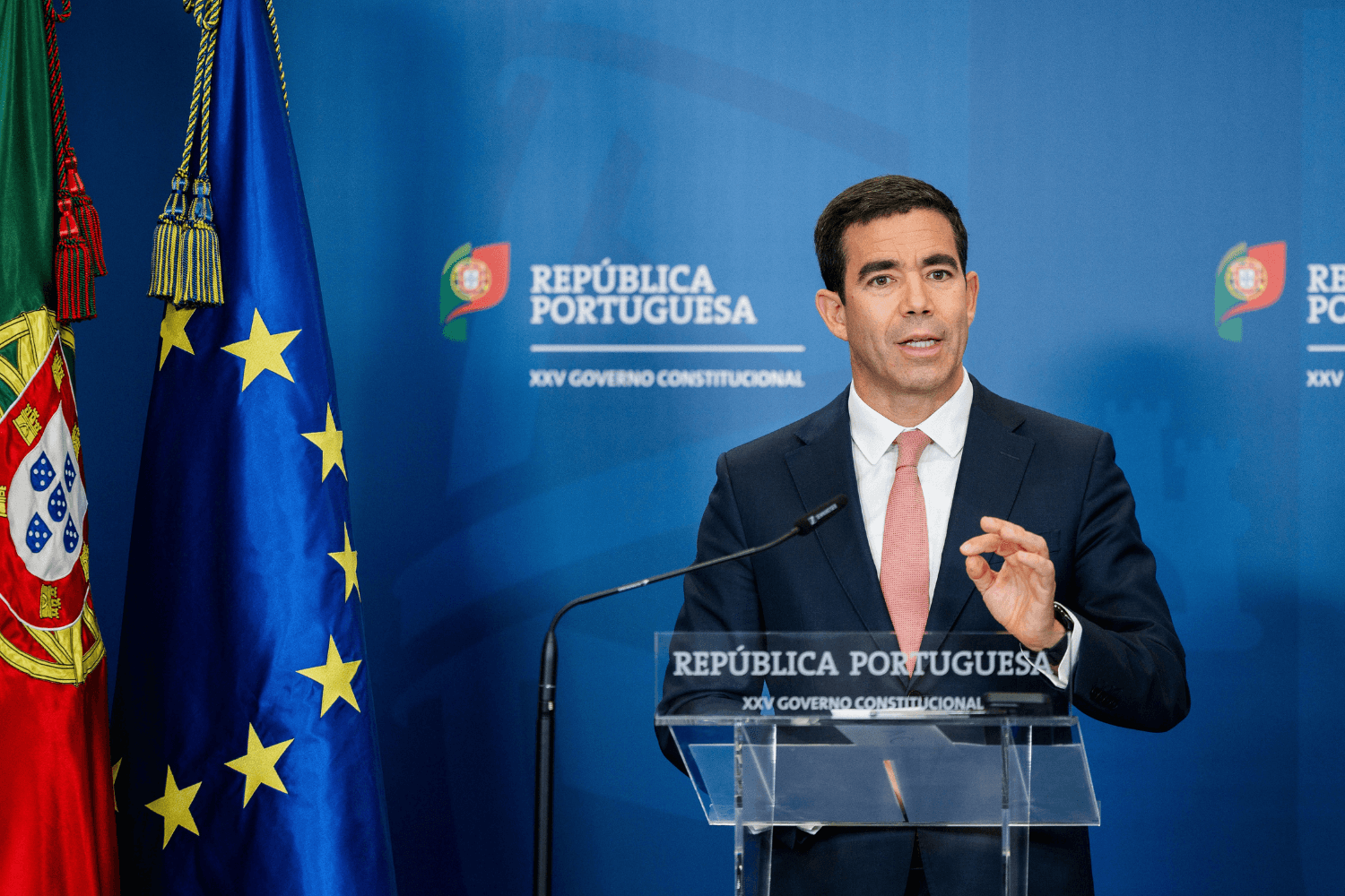 Ministro da Presidência, António Leitão Amaro, na conferência de imprensa do Conselho de Ministros, Lisboa, 24 de setembro de 2026 (Mariana Lima/SGGov)