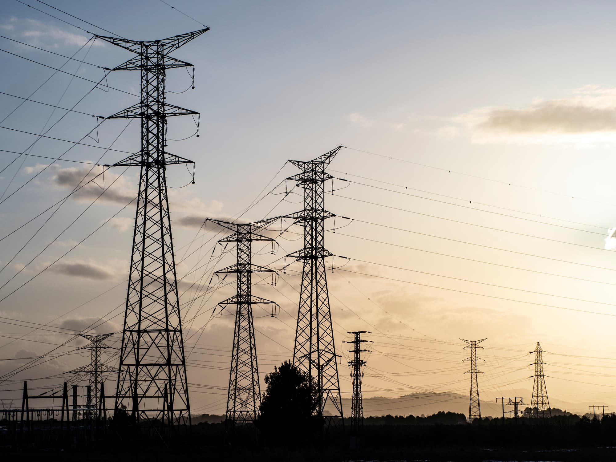 O programa Portugal Transformação, Recuperação e Resiliência (PTRR) prevê investimentos significativos no reforço das redes elétricas