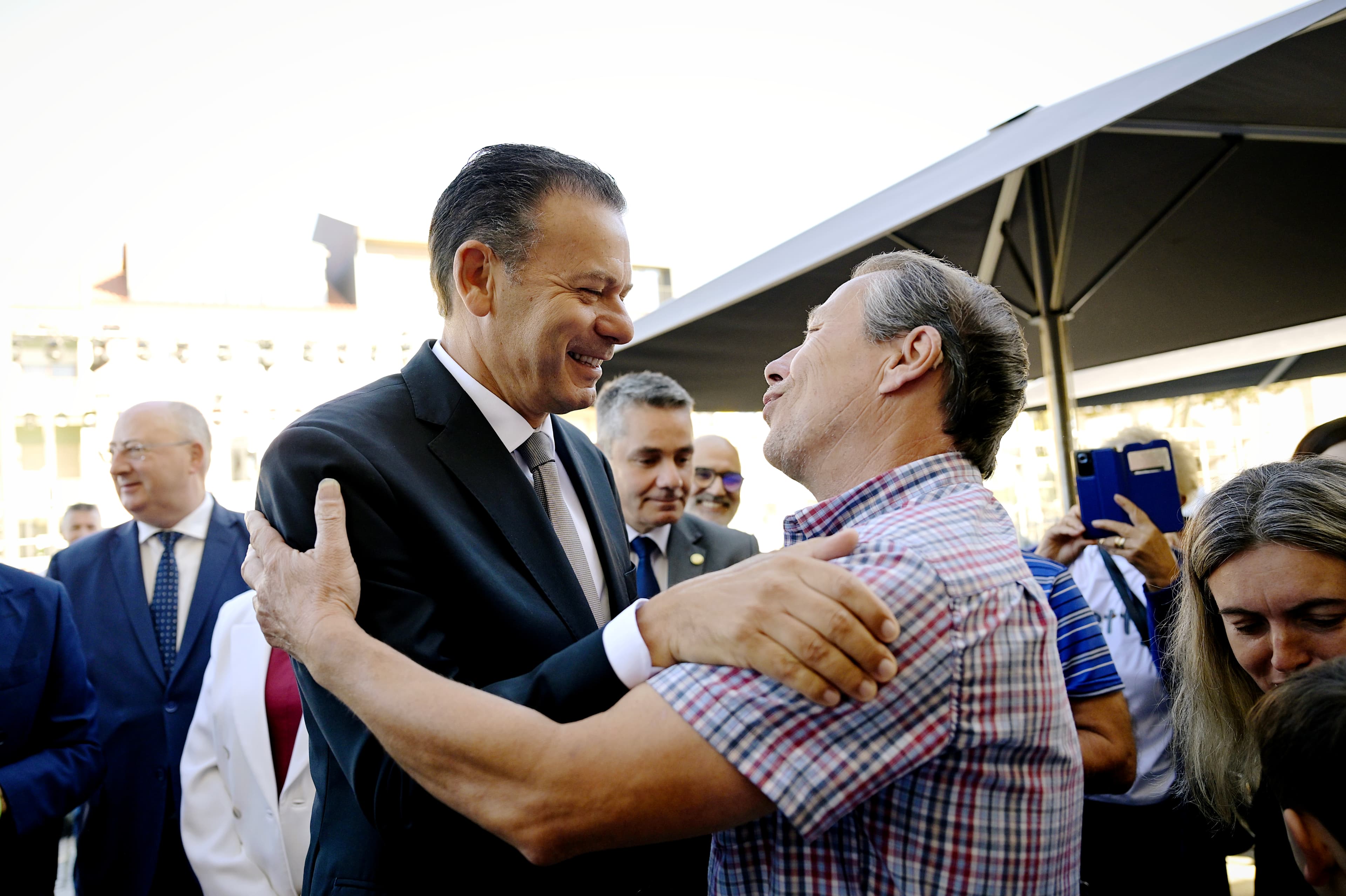 O Primeiro-Ministro, Luís Montenegro, na cerimónia de homenagem a João Maria de Oliveira Martins e António Fernando Couto dos Santos. Esposende , 19 de setembro 2026 (Gonçalo Borges Dias)