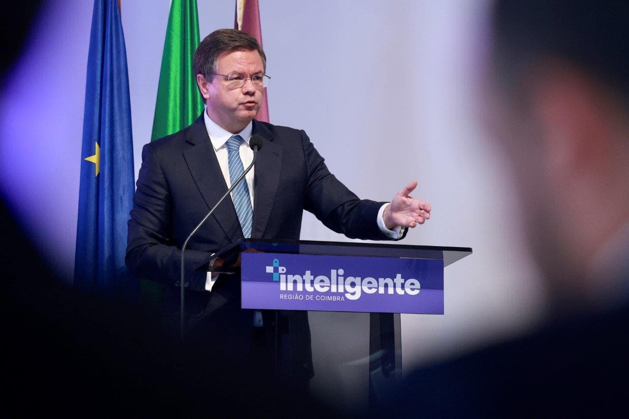 Ministro Adjunto e da Reforma do Estado, Gonçalo Matias, na apresentação da plataforma de gestão urbana da Região Metropolitana de Coimbra, 13 de julho de 2026 (Diana Quintela)