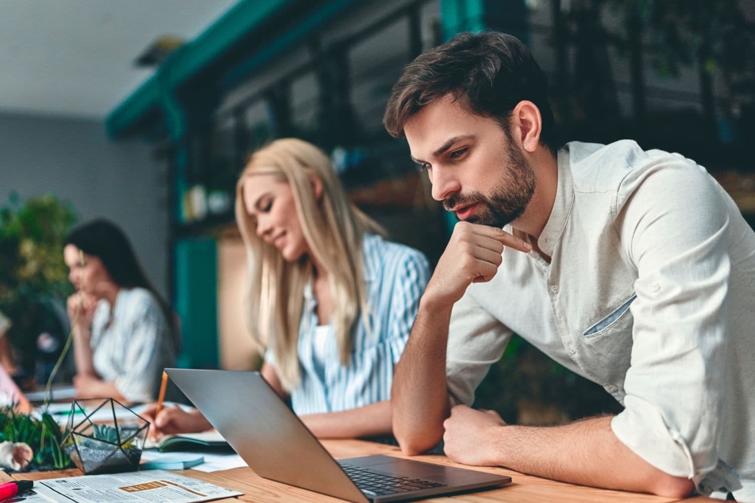 Medidas para jovens facilitam entrada no mercado de trabalho